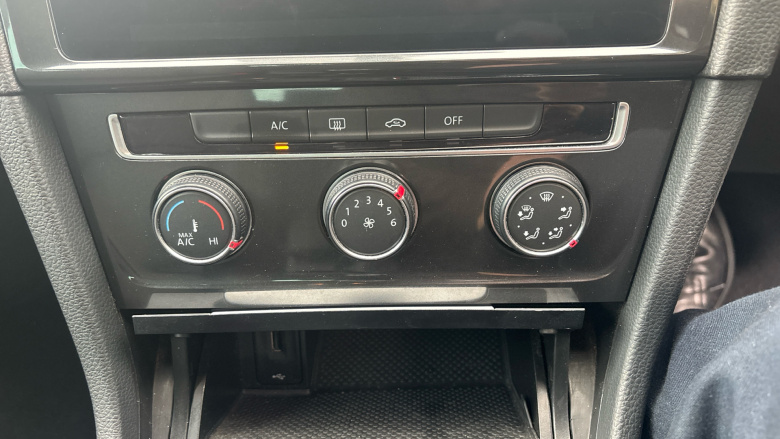 Volkswagen Golf 1.5 TSI EVO Match 5dr Petrol Hatchback